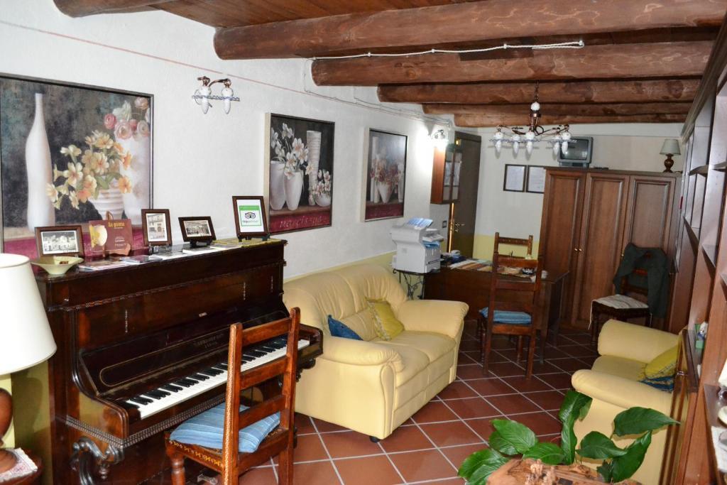 La Giara Bed&Breakfast Brienza Bagian luar foto